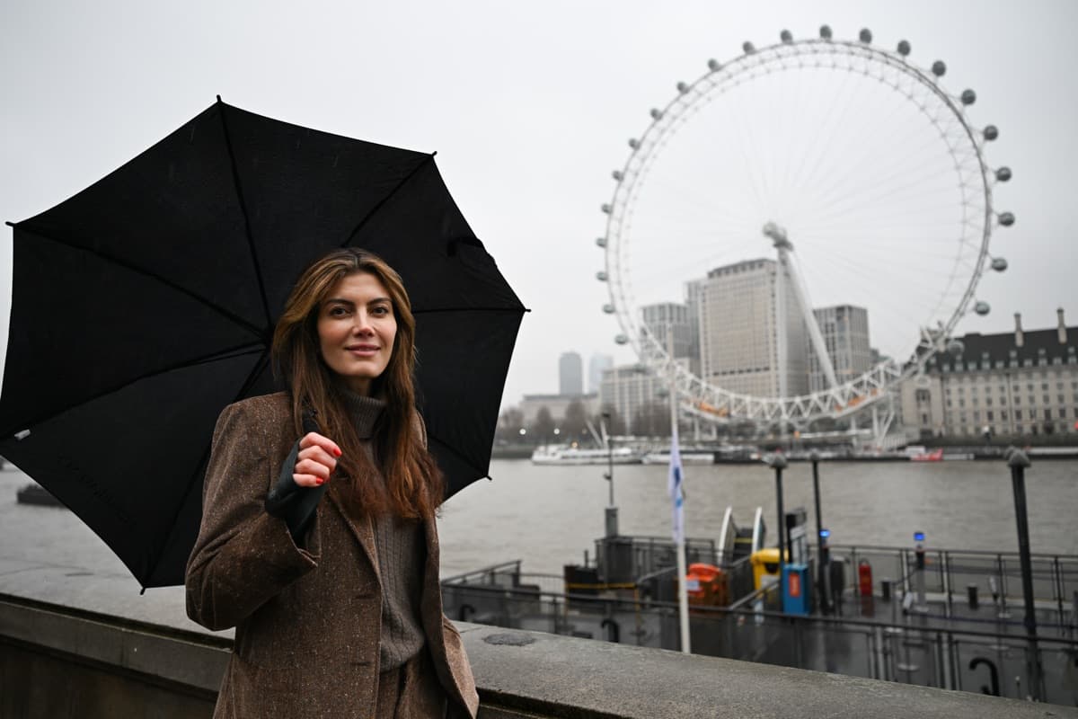 Laila Cunningham by the Thames with London Eye